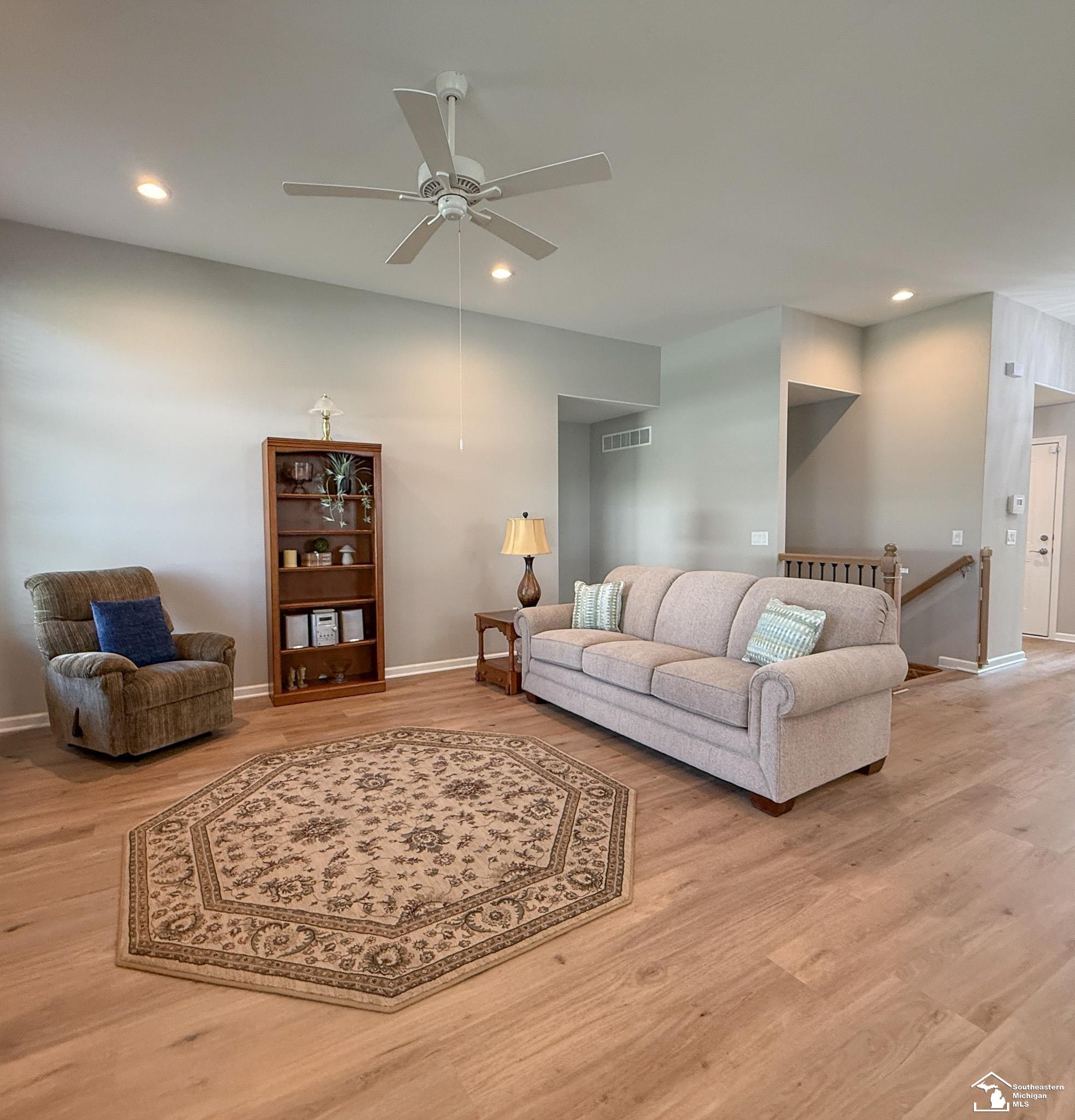 6704 Summerlyn Lakes Drive