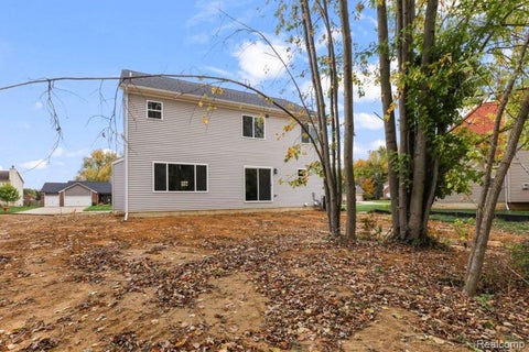 Tiny photo for 6072 Woodridge Lane, Grand Blanc Charter Township, MI 48439 (MLS # 20261085136)