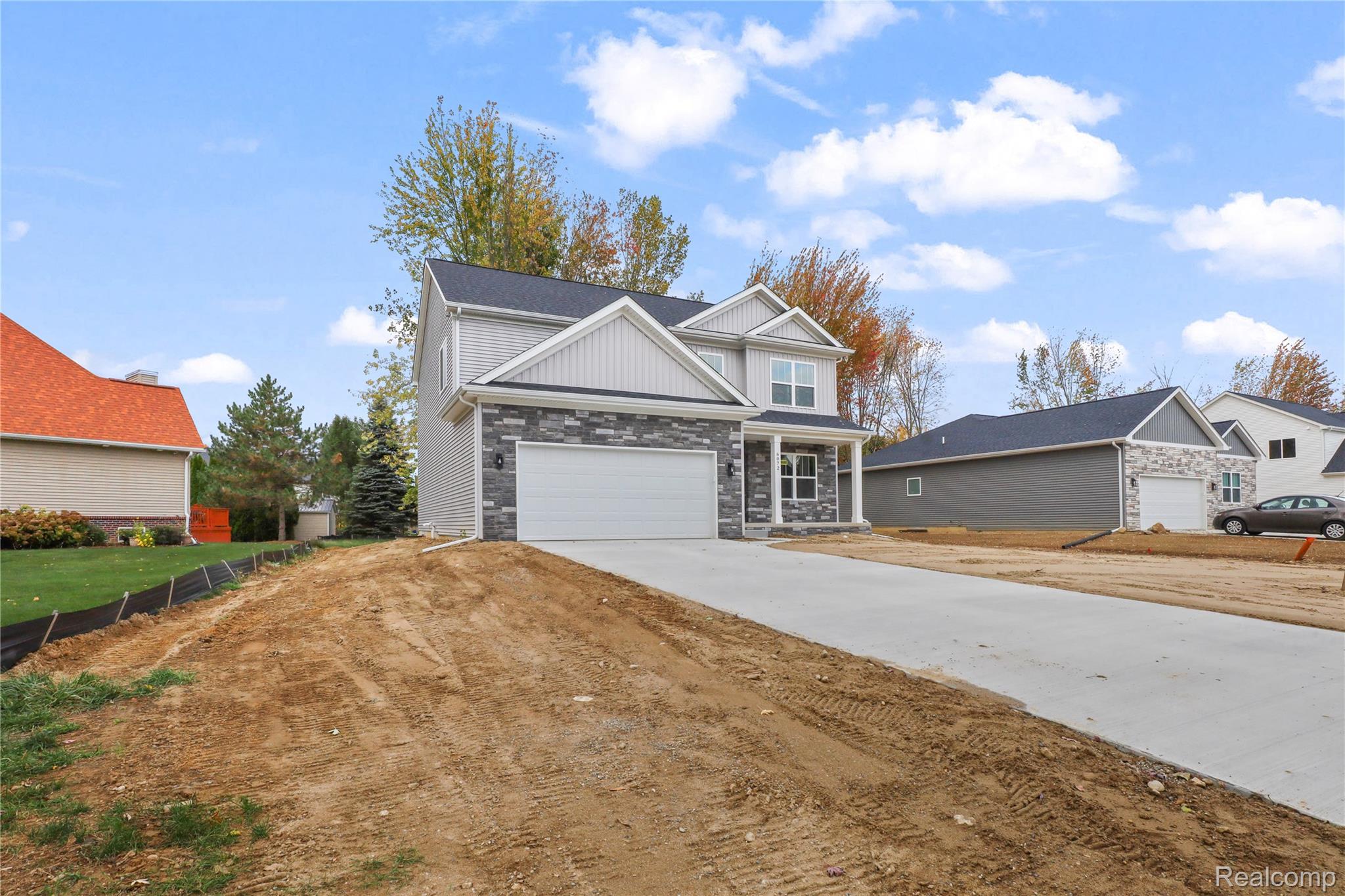 6072 Woodridge Lane