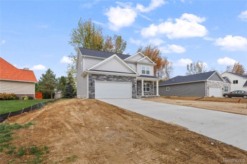Tiny photo for 6072 Woodridge Lane, Grand Blanc Charter Township, MI 48439 (MLS # 20261085136)
