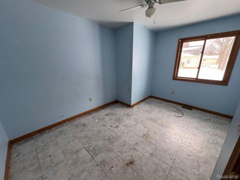 Tiny photo for 295 Oriole Street, Lapeer City, MI 48446 (MLS # 20261010309)