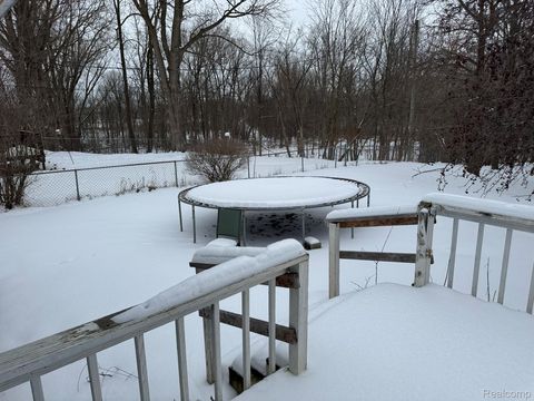 Tiny photo for 295 Oriole Street, Lapeer City, MI 48446 (MLS # 20261010309)