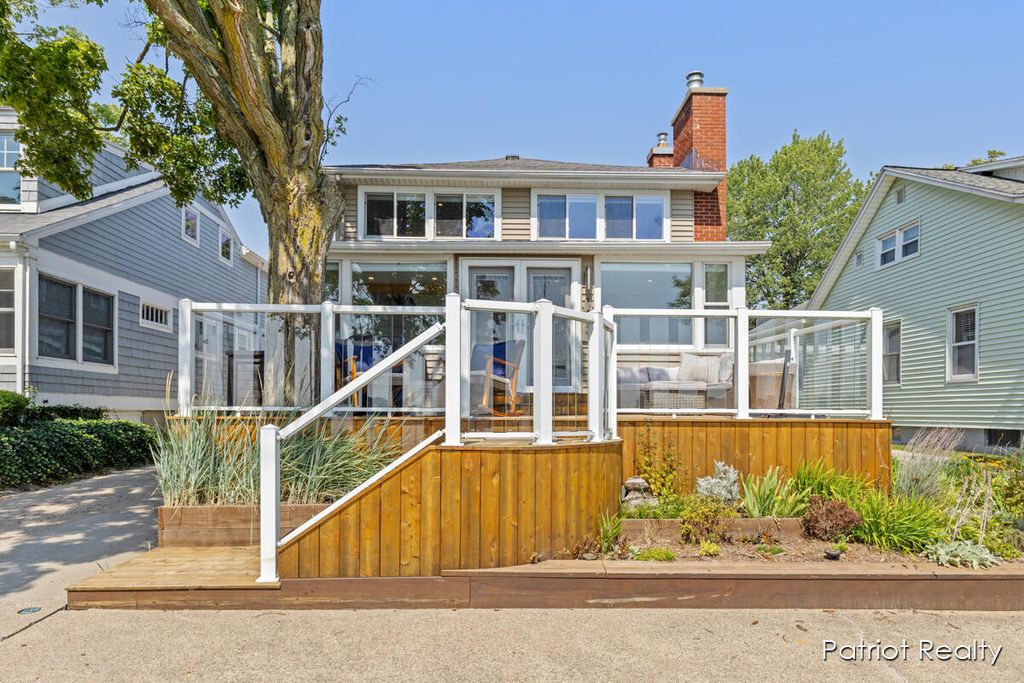 listing image 0