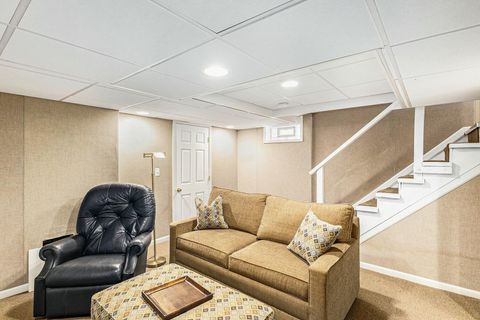 Tiny photo for 401 Berkley Avenue, Ann Arbor, MI 48103 (MLS # 81025056031)