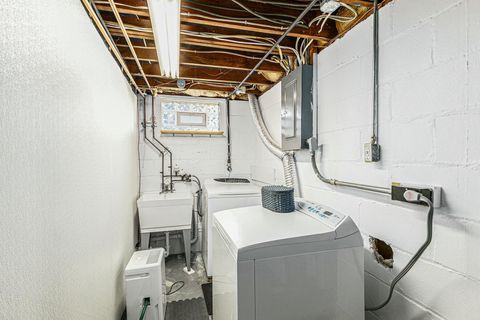 Tiny photo for 401 Berkley Avenue, Ann Arbor, MI 48103 (MLS # 81025056031)