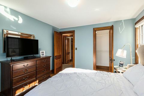 Tiny photo for 401 Berkley Avenue, Ann Arbor, MI 48103 (MLS # 81025056031)