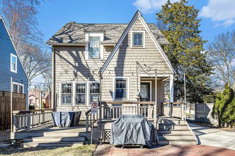 Tiny photo for 401 Berkley Avenue, Ann Arbor, MI 48103 (MLS # 81025056031)