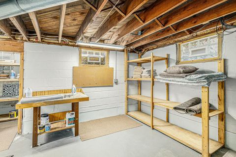 Tiny photo for 401 Berkley Avenue, Ann Arbor, MI 48103 (MLS # 81025056031)