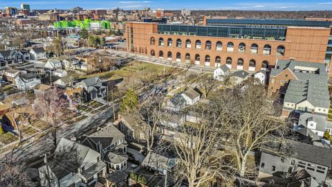 Tiny photo for 401 Berkley Avenue, Ann Arbor, MI 48103 (MLS # 81025056031)