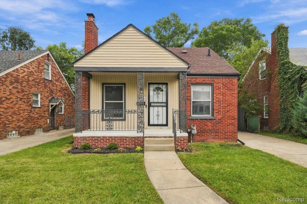 18410 MARK TWAIN ST, DETROIT, MI 48235 - Image d2b55d974556721a7c5ea7dc3210bcff/3881502995