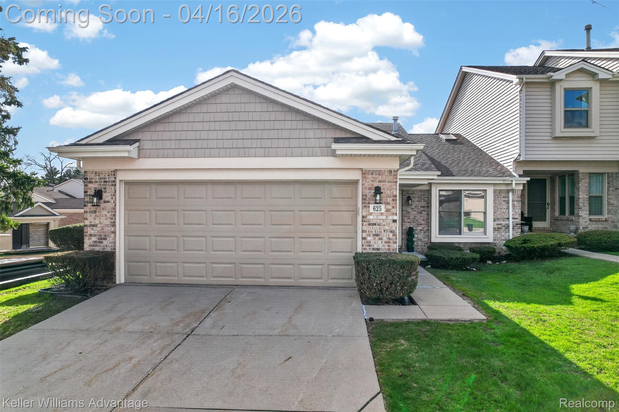 625 Summit Ridge Drive