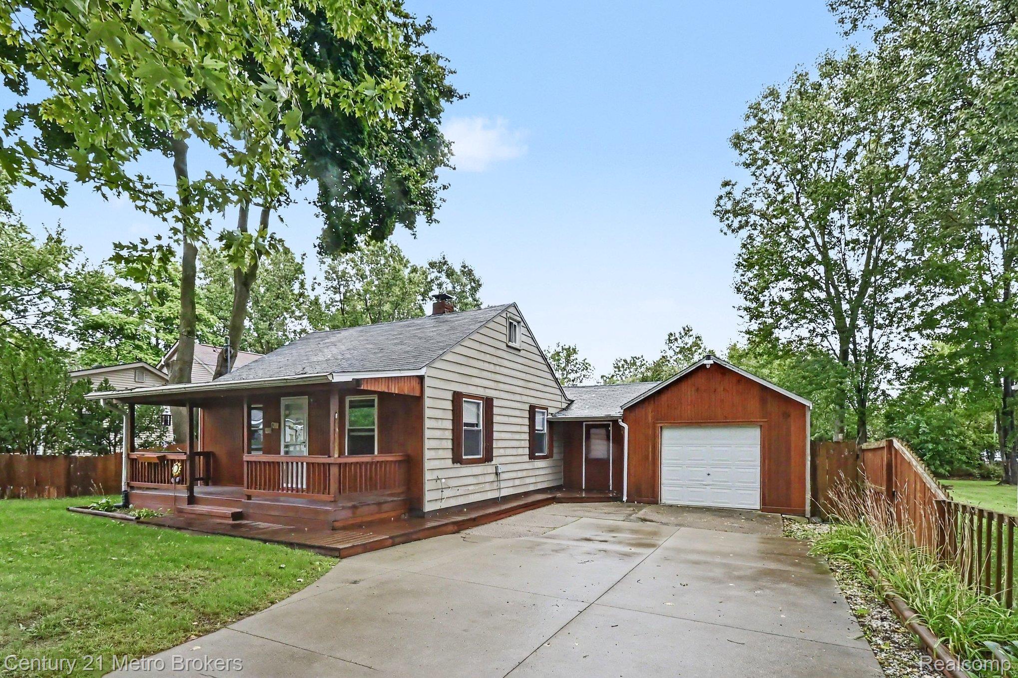 3222 Comer Drive