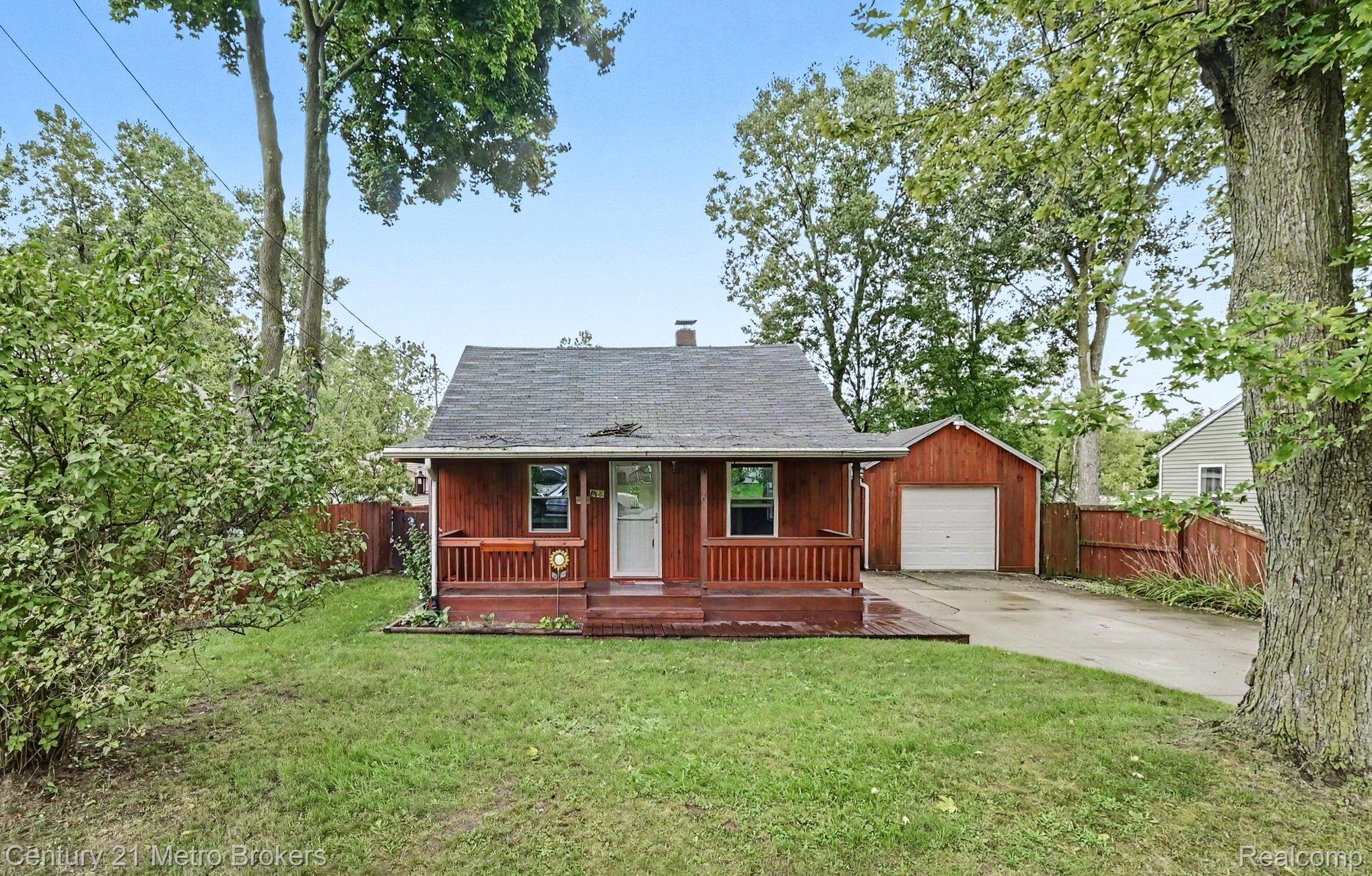 3222 Comer Drive