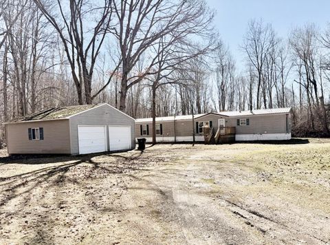 765 W Howard City - Edmore Belvidere Township MI 48829