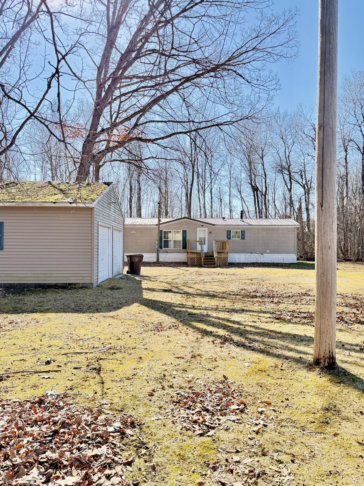 765 W Howard City - Edmore