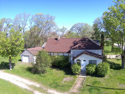 1103 N Kinney Mt Pleasant City MI 48858