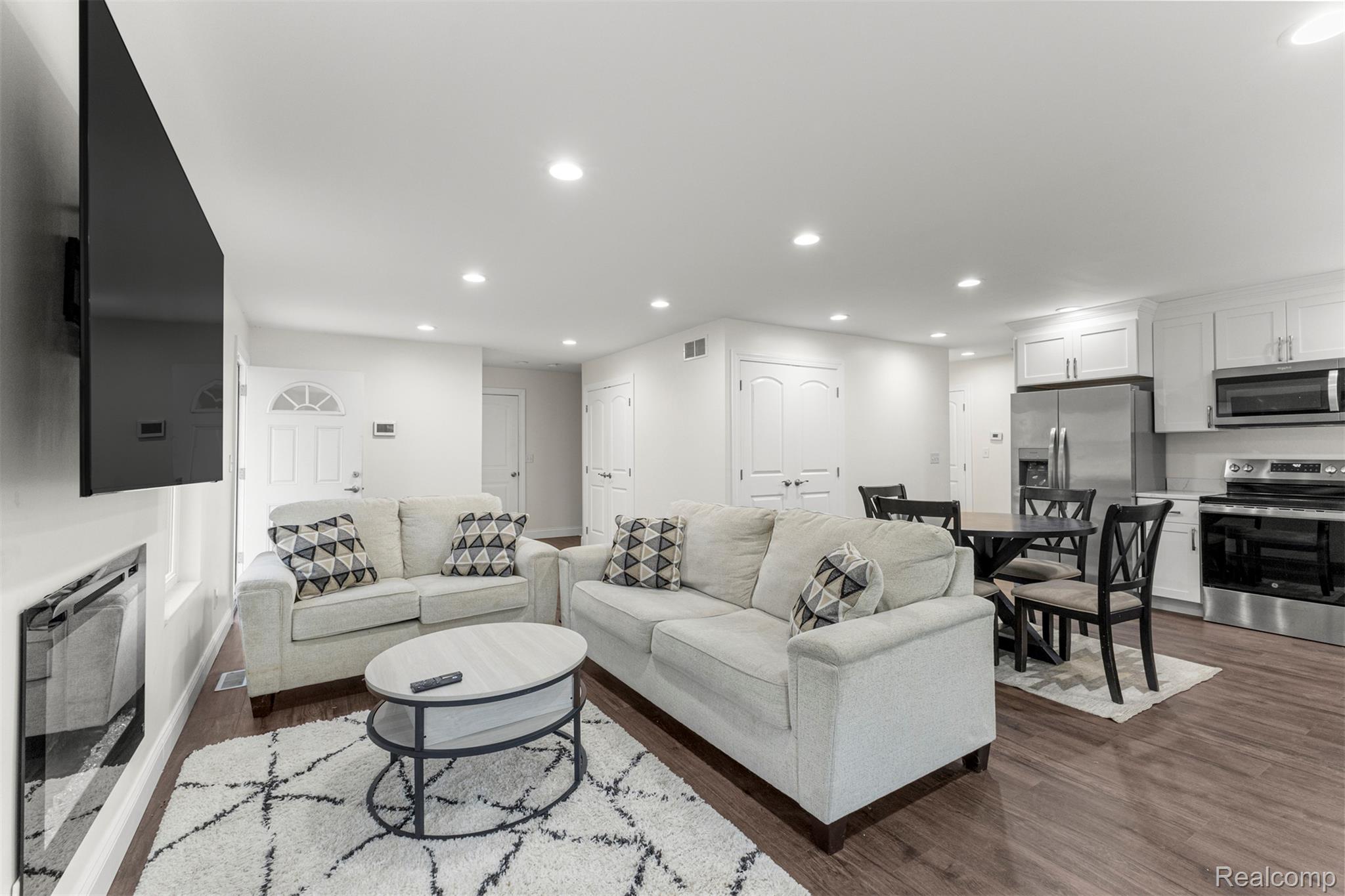 28202 Fortson Lane