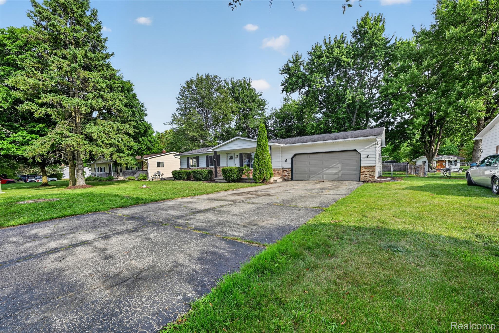 5457 Reid Road