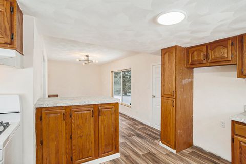 A home in FredoniaTownship_Calhoun