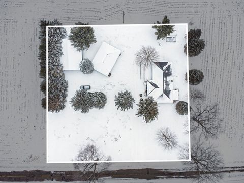 A home in FredoniaTownship_Calhoun
