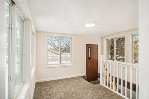 A home in FredoniaTownship_Calhoun
