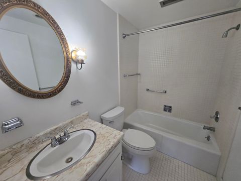 Tiny photo for 806 W Michigan Avenue #306E, Jackson City, MI 49202 (MLS # 55026013530)