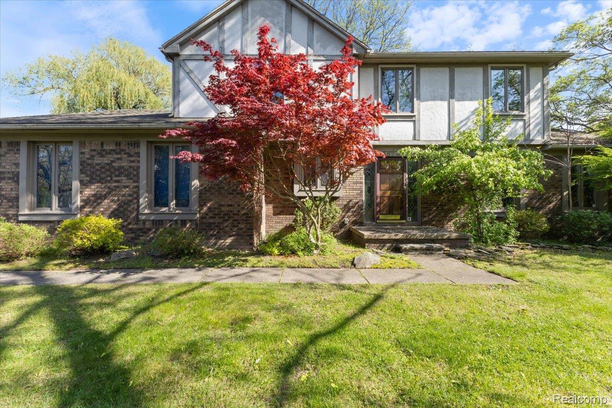 4824 Quarton Road