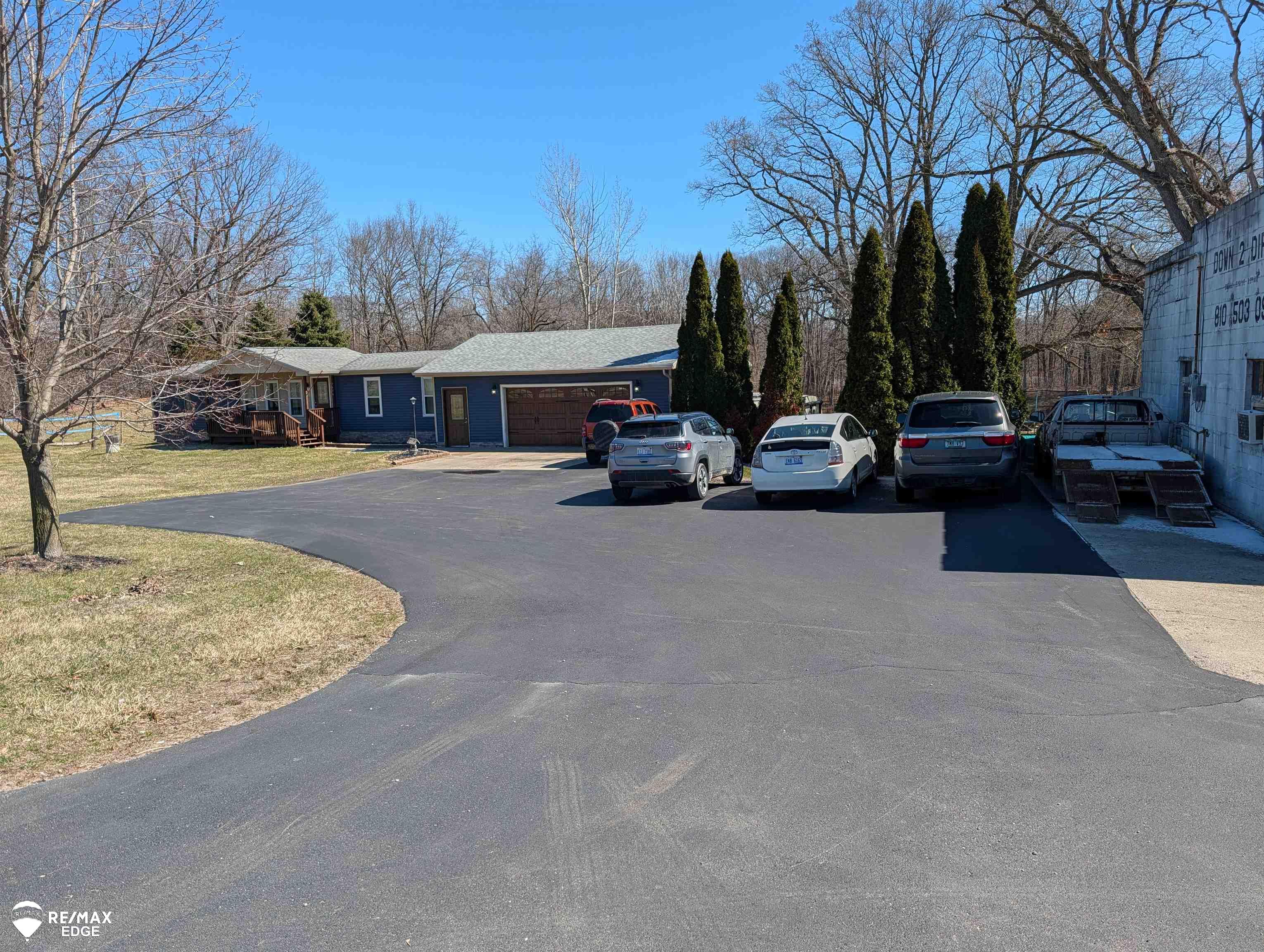 7494 N State Road