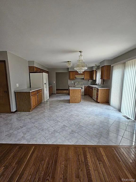 47630 Robins Nest Drive