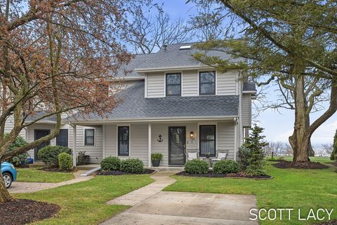 124 Elizabeth Street E Saugatuck City MI 49453