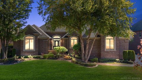 Photo of 61784 Bunker Hill Drive, Washington Township, MI 48094 (MLS # 58050190343)