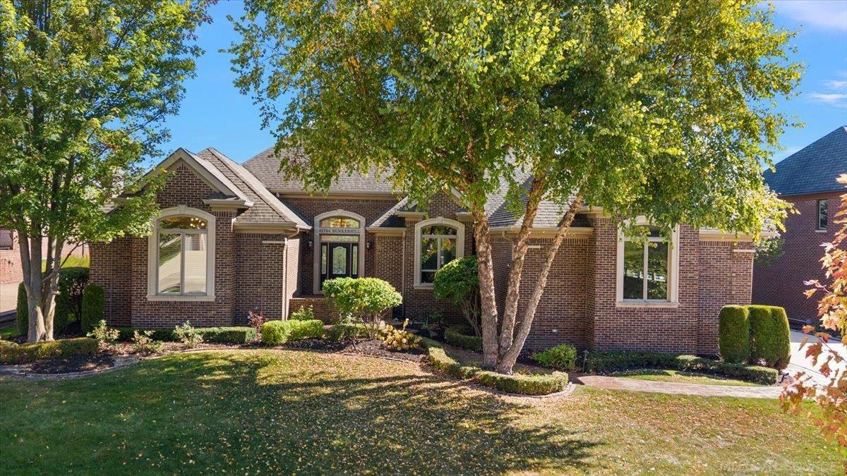 61784 Bunker Hill Drive