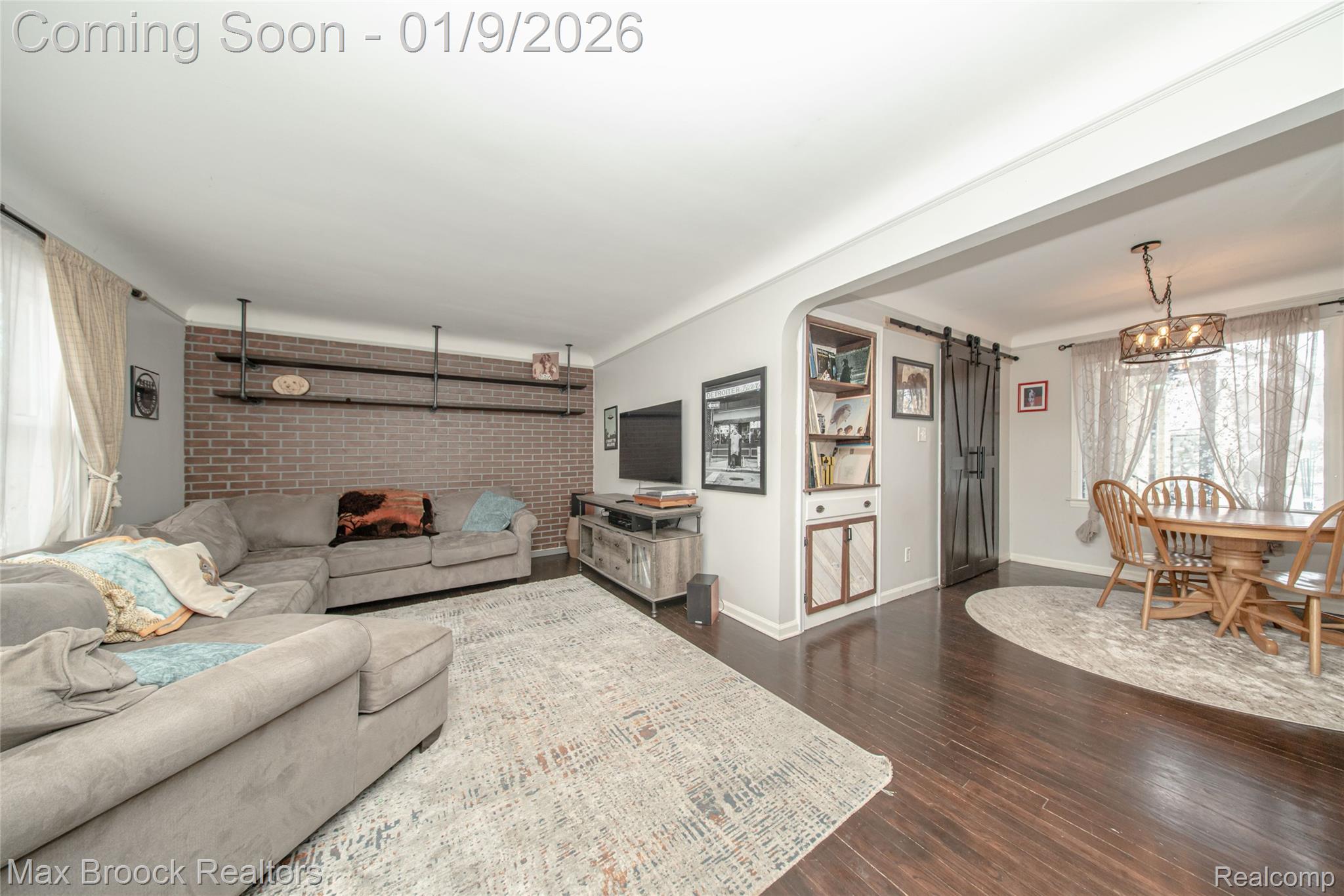 23220 Norwood Street