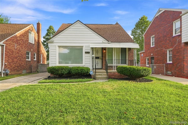 14119 EDMORE DR, DETROIT, MI 48205 - Image d2fa0bda879eeccf83b27db9adb8fdb8/1981612113