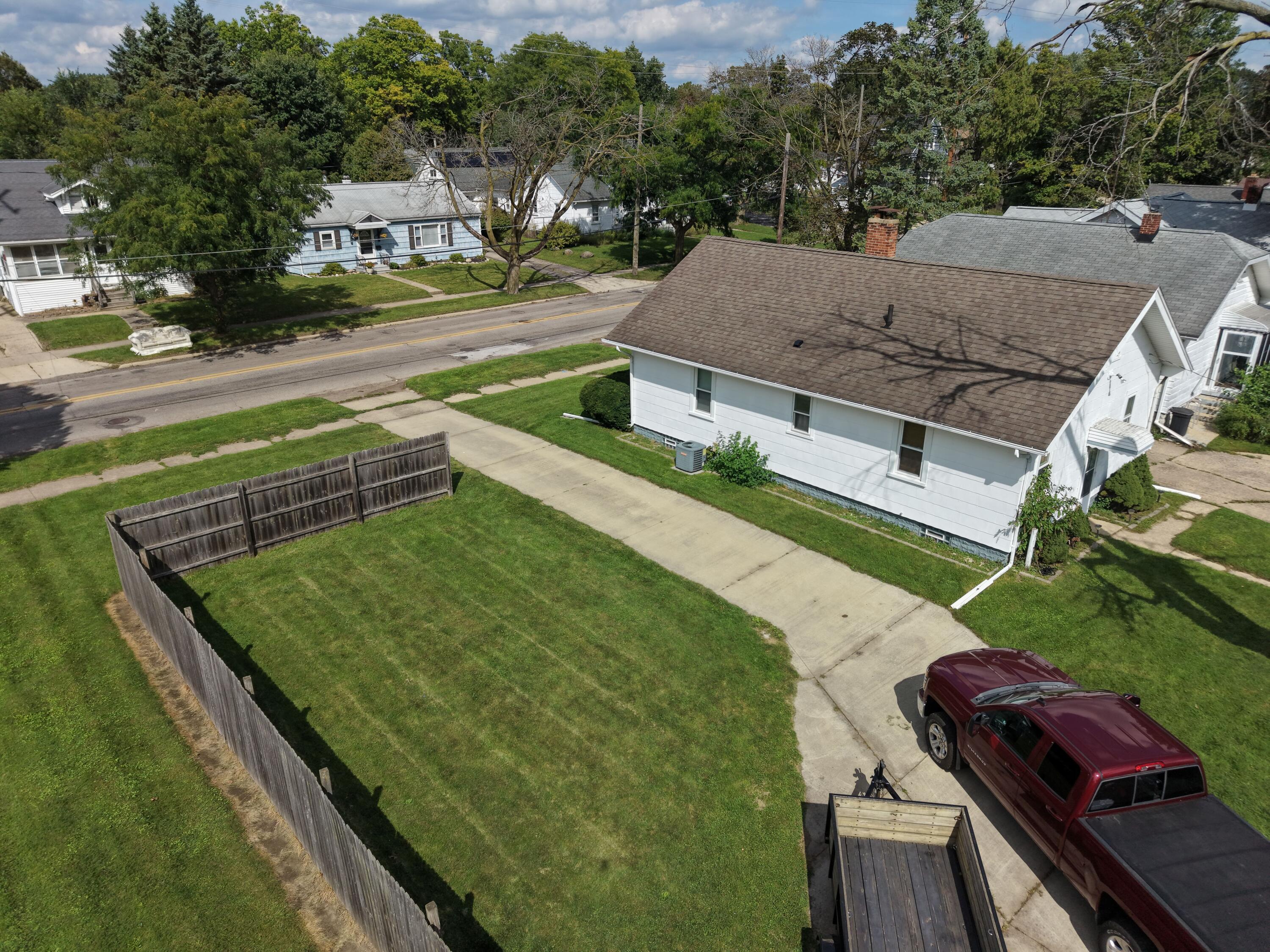 627 W Monroe Street