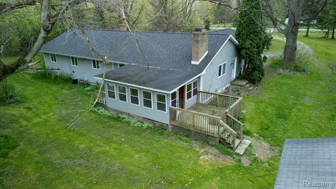 Tiny photo for 11414 N Lewis Road, Thetford Township, MI 48420 (MLS # 20261026787)