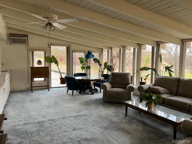 915 E Court Street 104