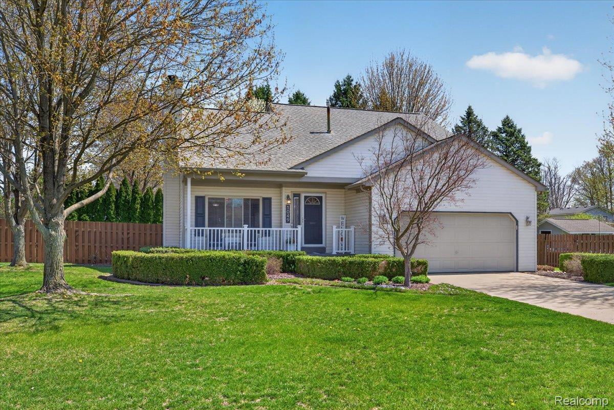1049 Yale Drive