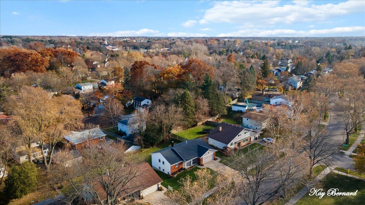 1420 Worcester Drive NE