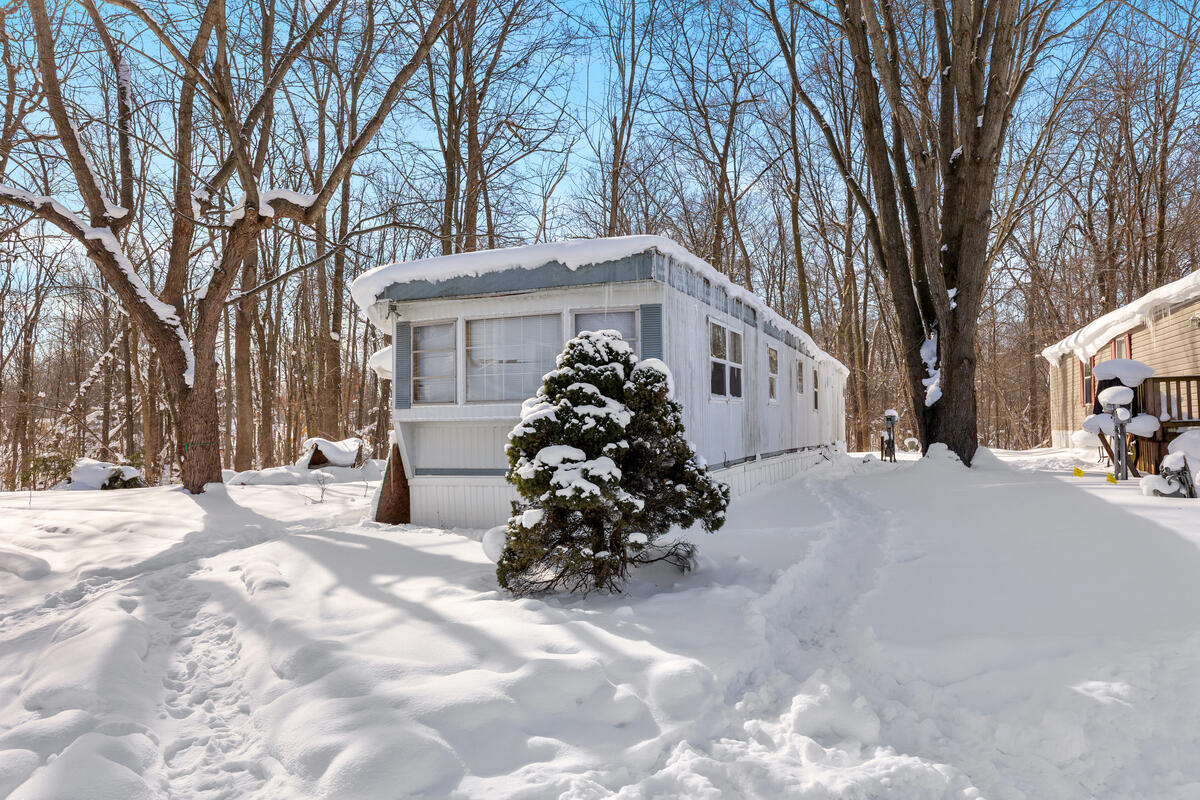 4500 Crabapple Court NW