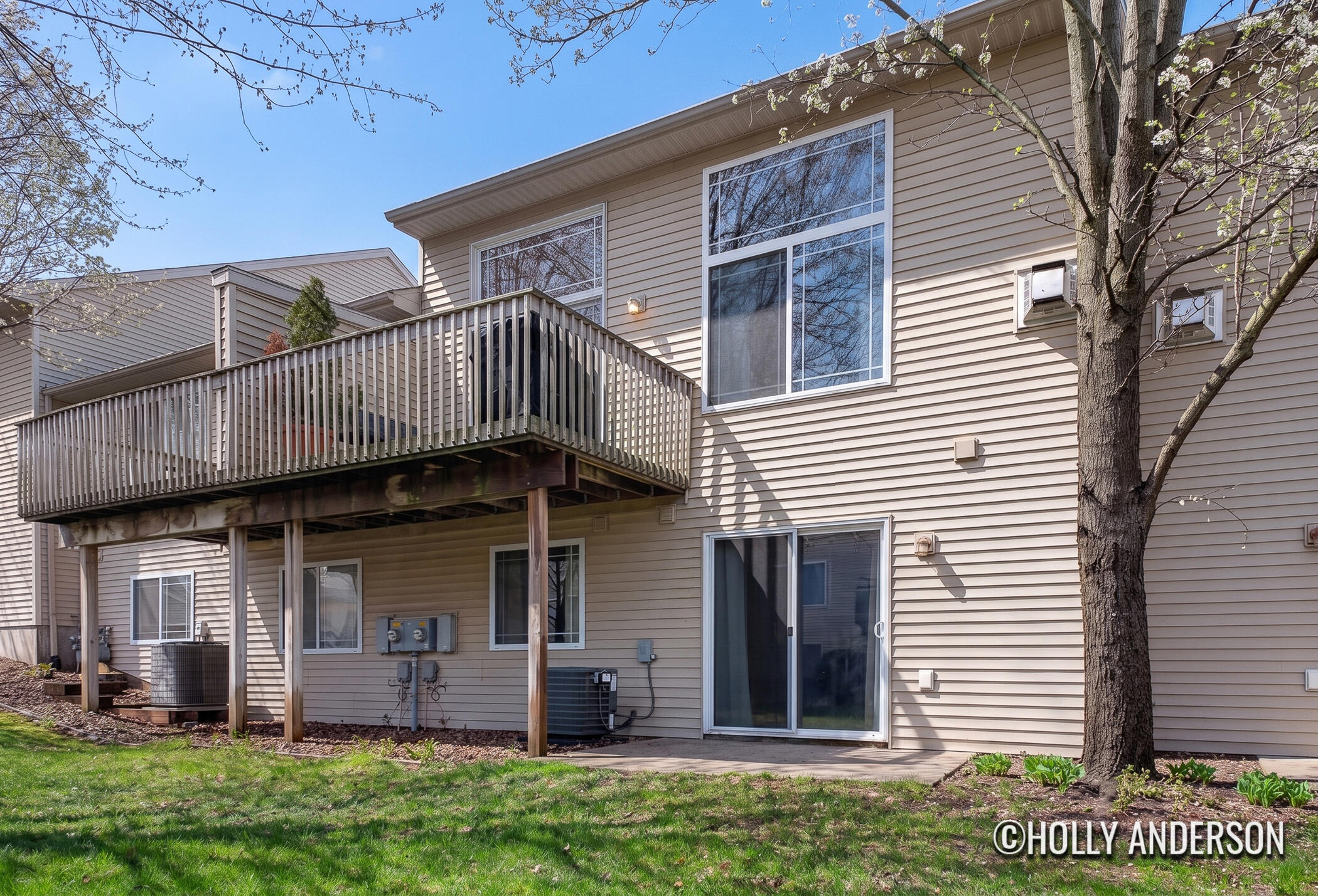 2929 Stoney Creek Court 102