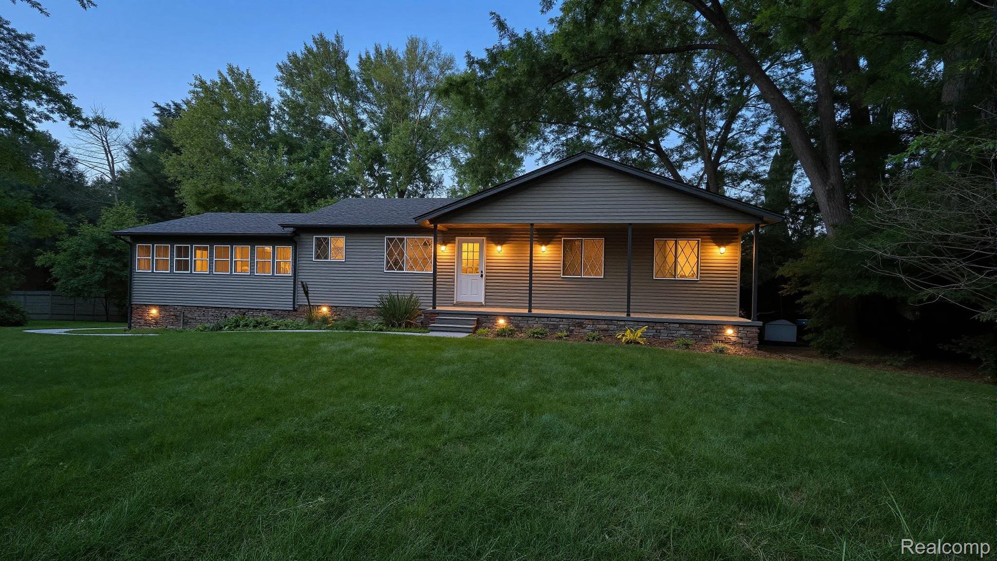10026 Stinchfield Woods Road