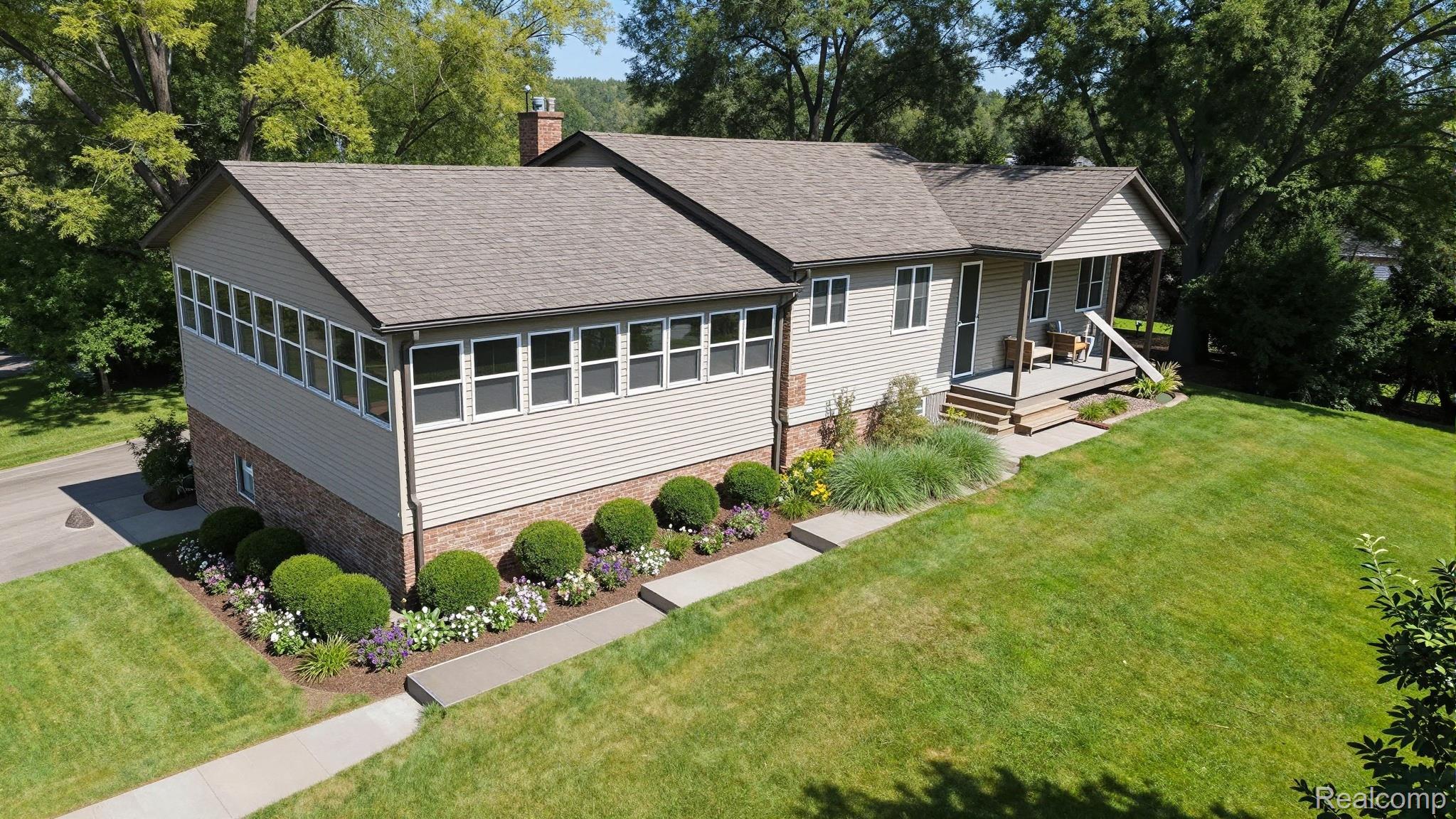 10026 Stinchfield Woods Road