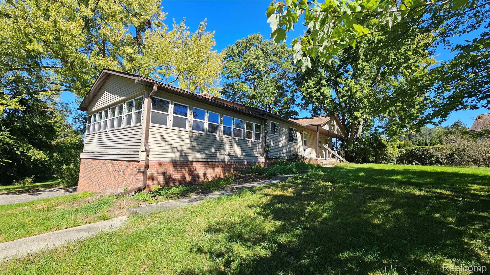 10026 Stinchfield Woods Road