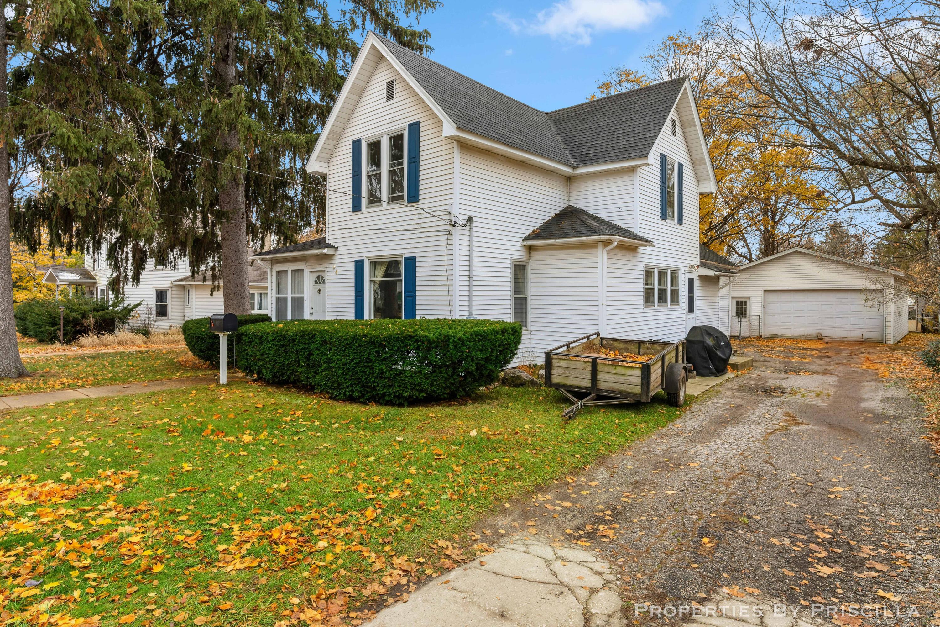 94 W Division Street