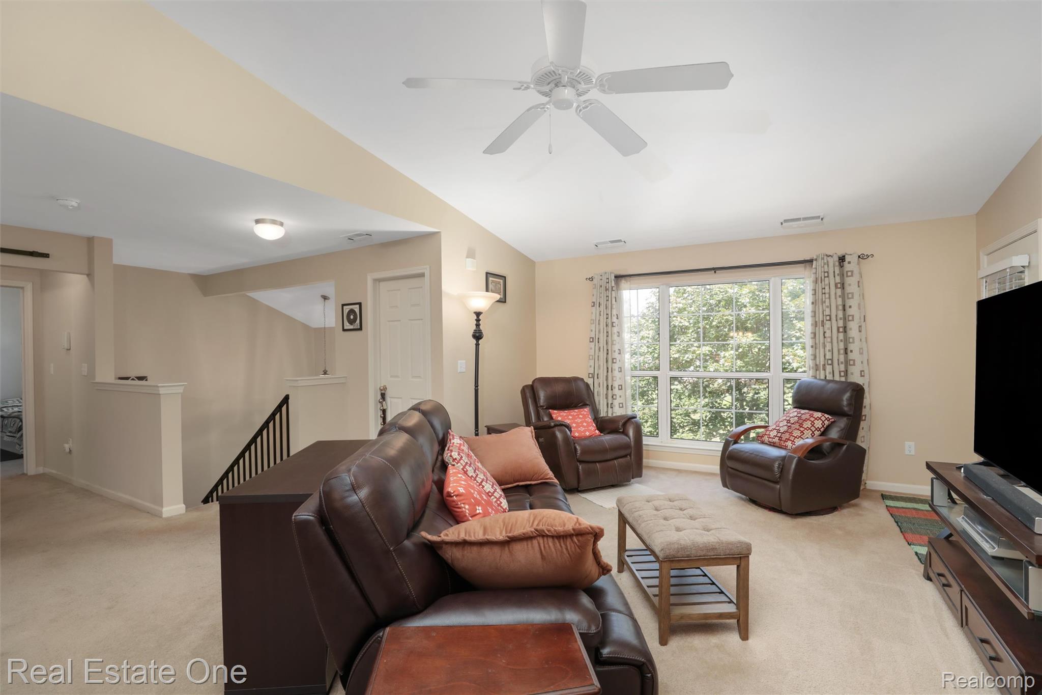 25209 Chesapeake Circle
