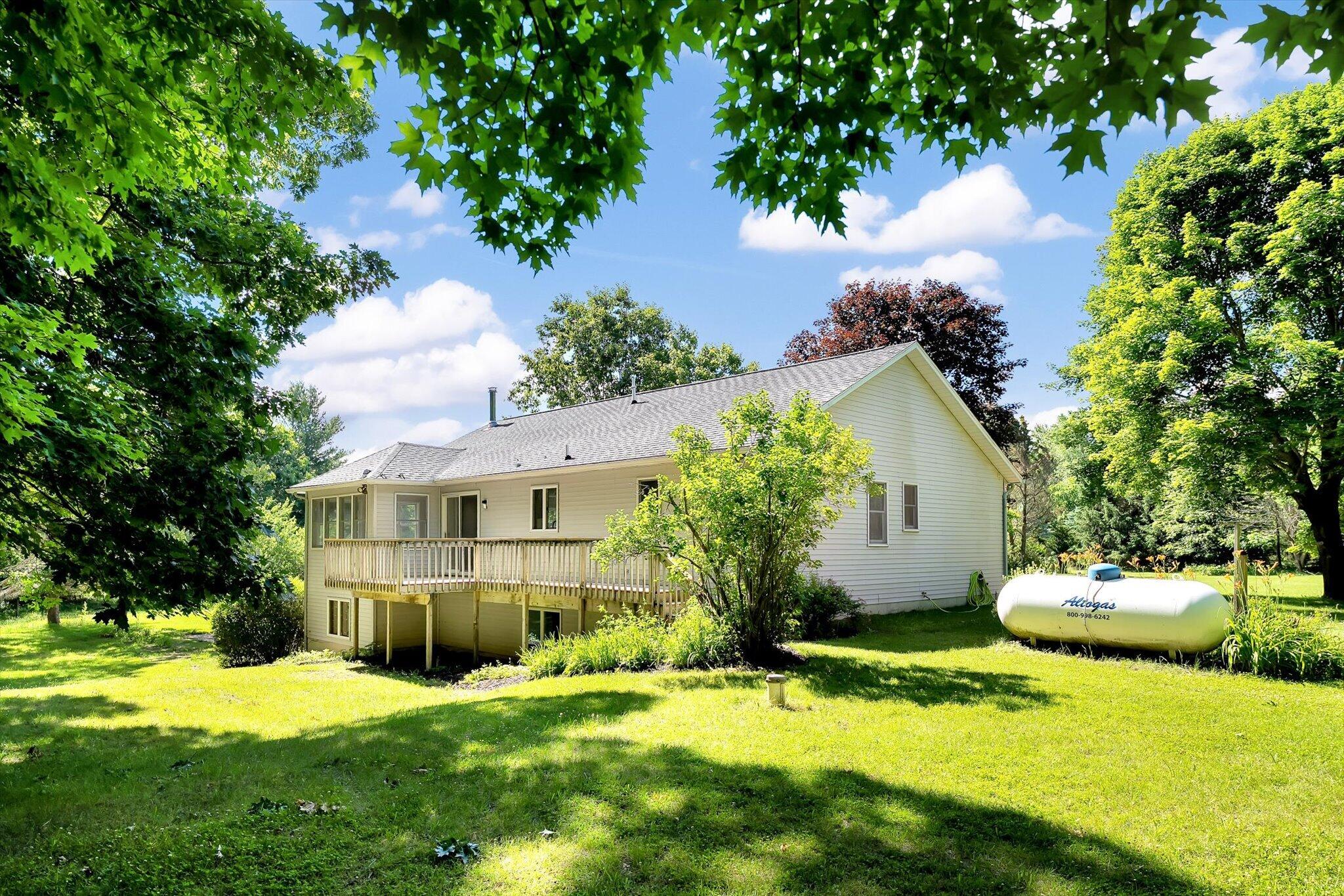 4045 Farrel Road