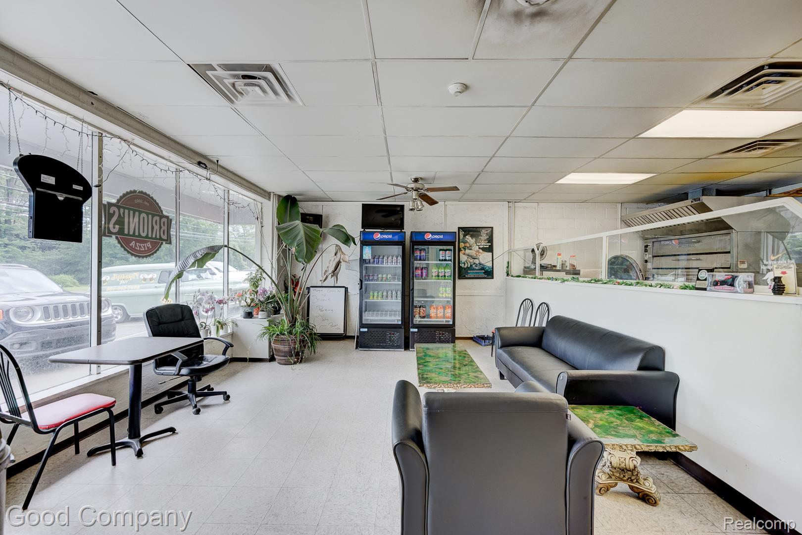 36643 Jefferson Avenue