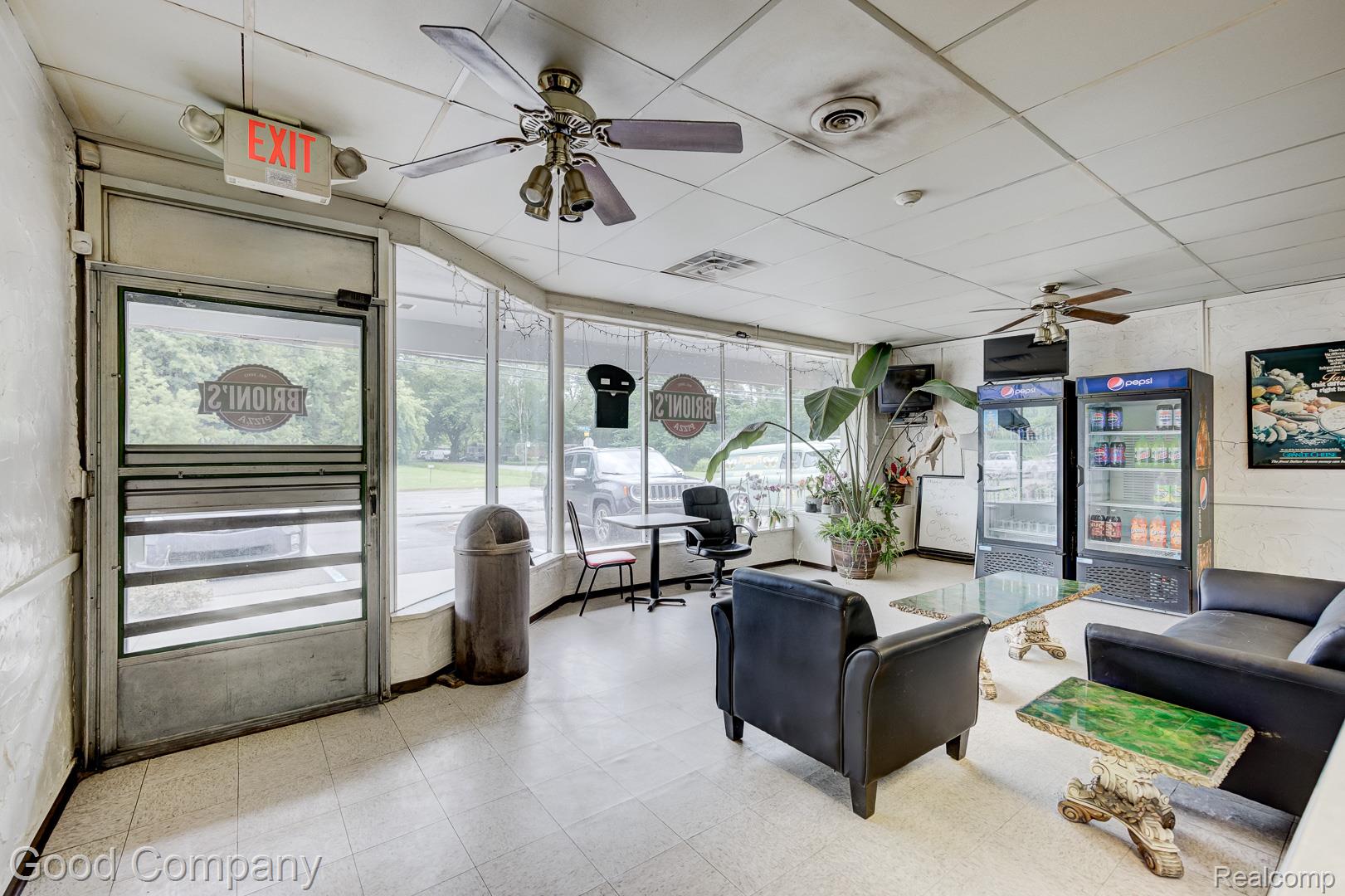 36643 Jefferson Avenue