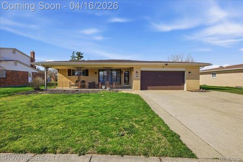 16515 Cederama Drive Clinton Charter Township MI 48038